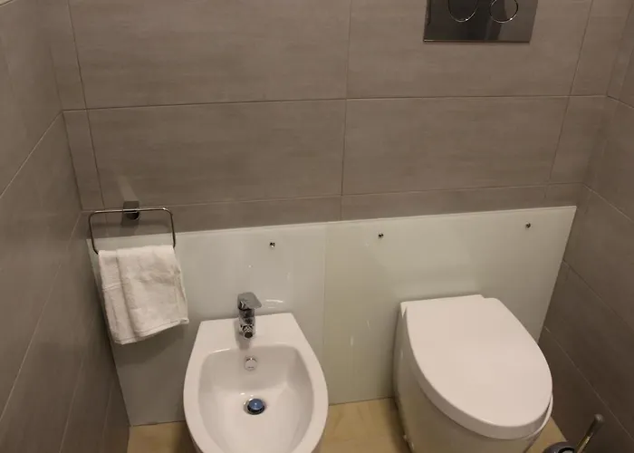 La Piazza - Garibaldi 2.6 *