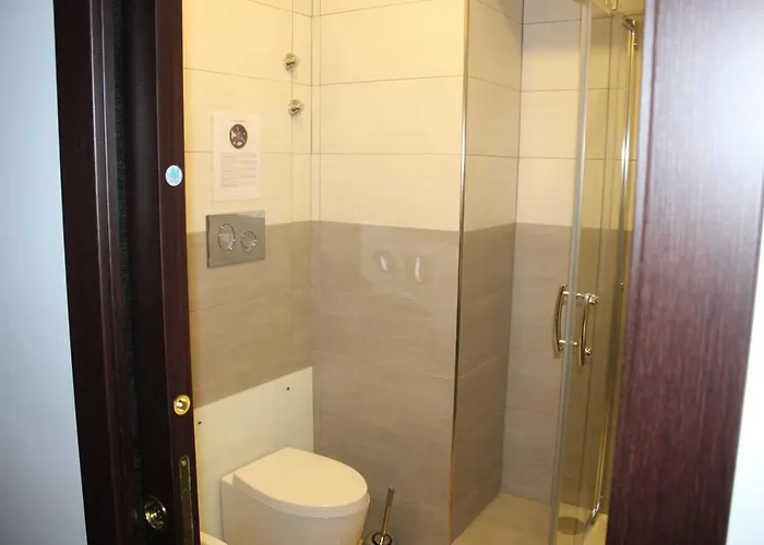 La Piazza - Garibaldi 2.6 *